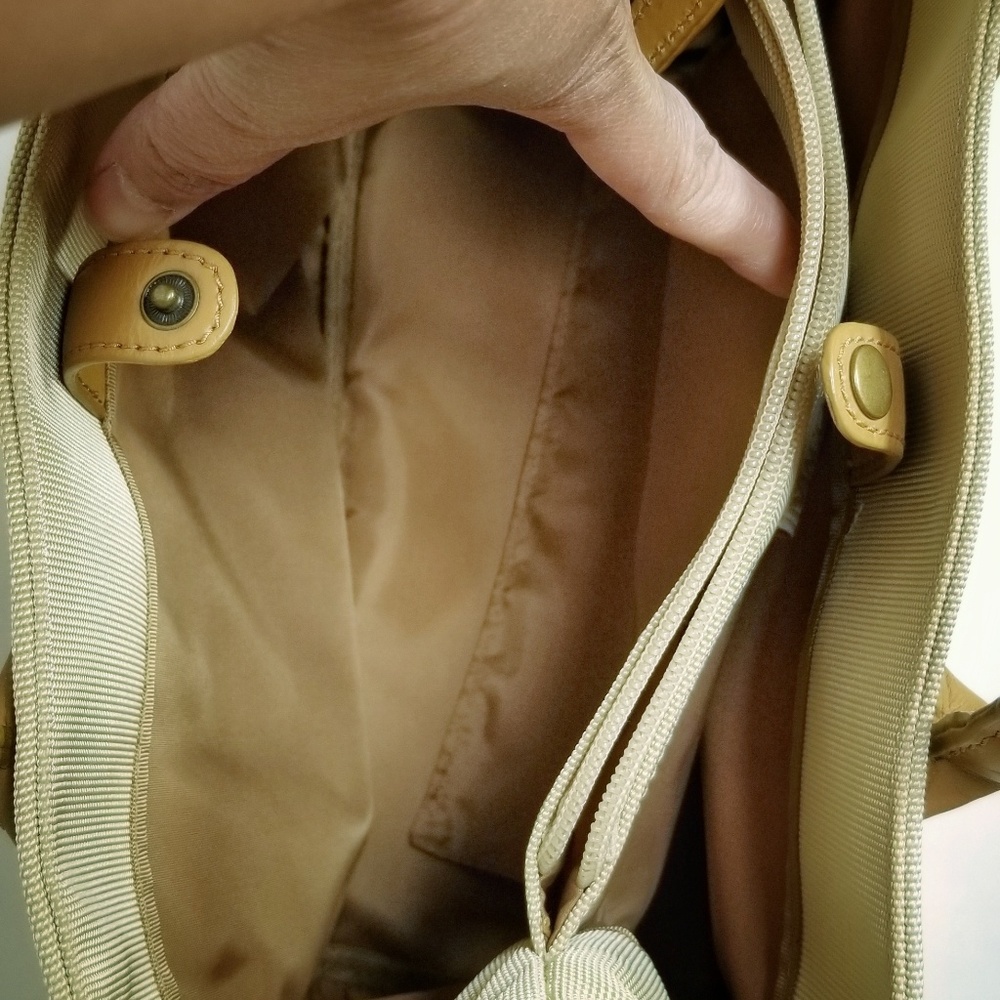 🎀 3/$20 Multipurpose Handbag - Picture 7 of 7